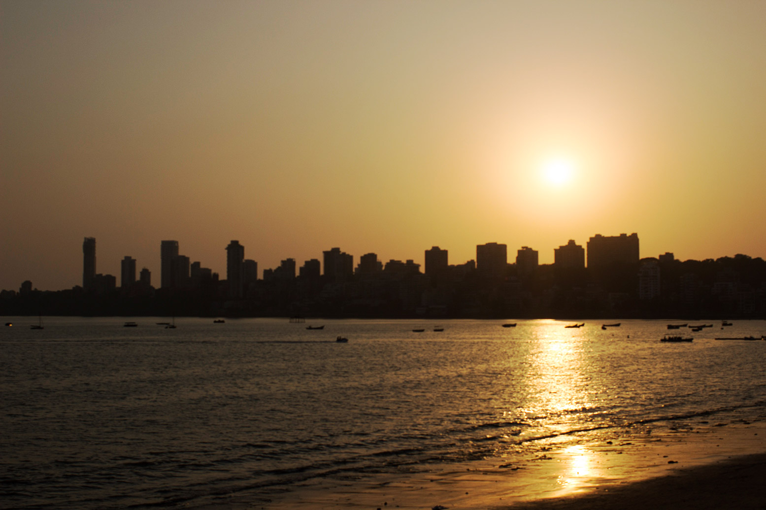 Silhouette view from Girgaon Chowpati Mumbai